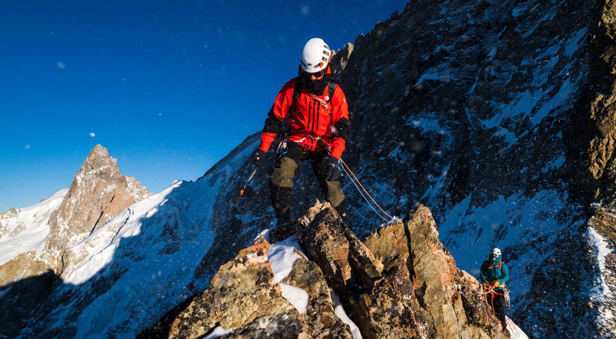Выбираем обвязку Petzl для скалолазания и альпинизма