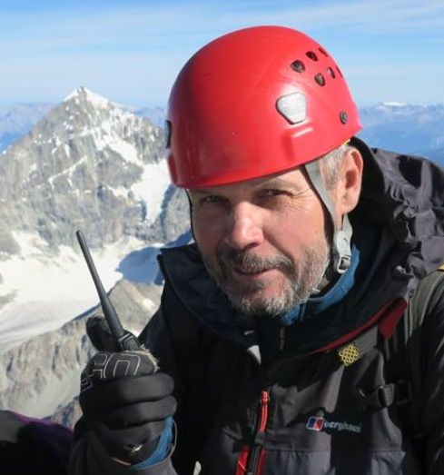 Сергей Ковалев, мастер спорта международного класса по альпинизму Сергей Ковалев, мастер спорта международного класса по альпинизму