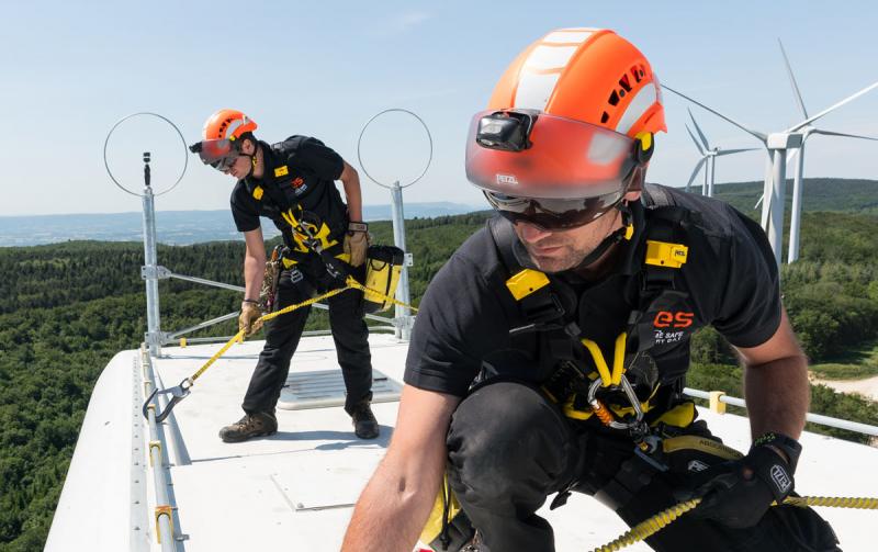 Каски для работы: чем отличаются и как выбрать | Статьи | PETZL
